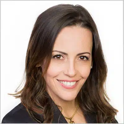 Portrait image of Helke Carvalho Hernandes